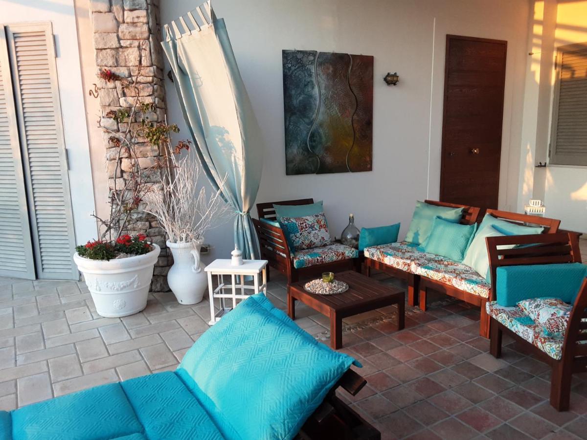 Domus Parva - Villa Con Bio-Piscina, Spa Privata E Appartamenti Panoramici Bacoli Bagian luar foto