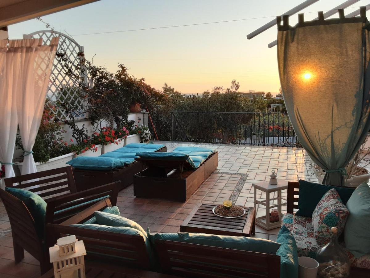 Domus Parva - Villa Con Bio-Piscina, Spa Privata E Appartamenti Panoramici Bacoli Bagian luar foto
