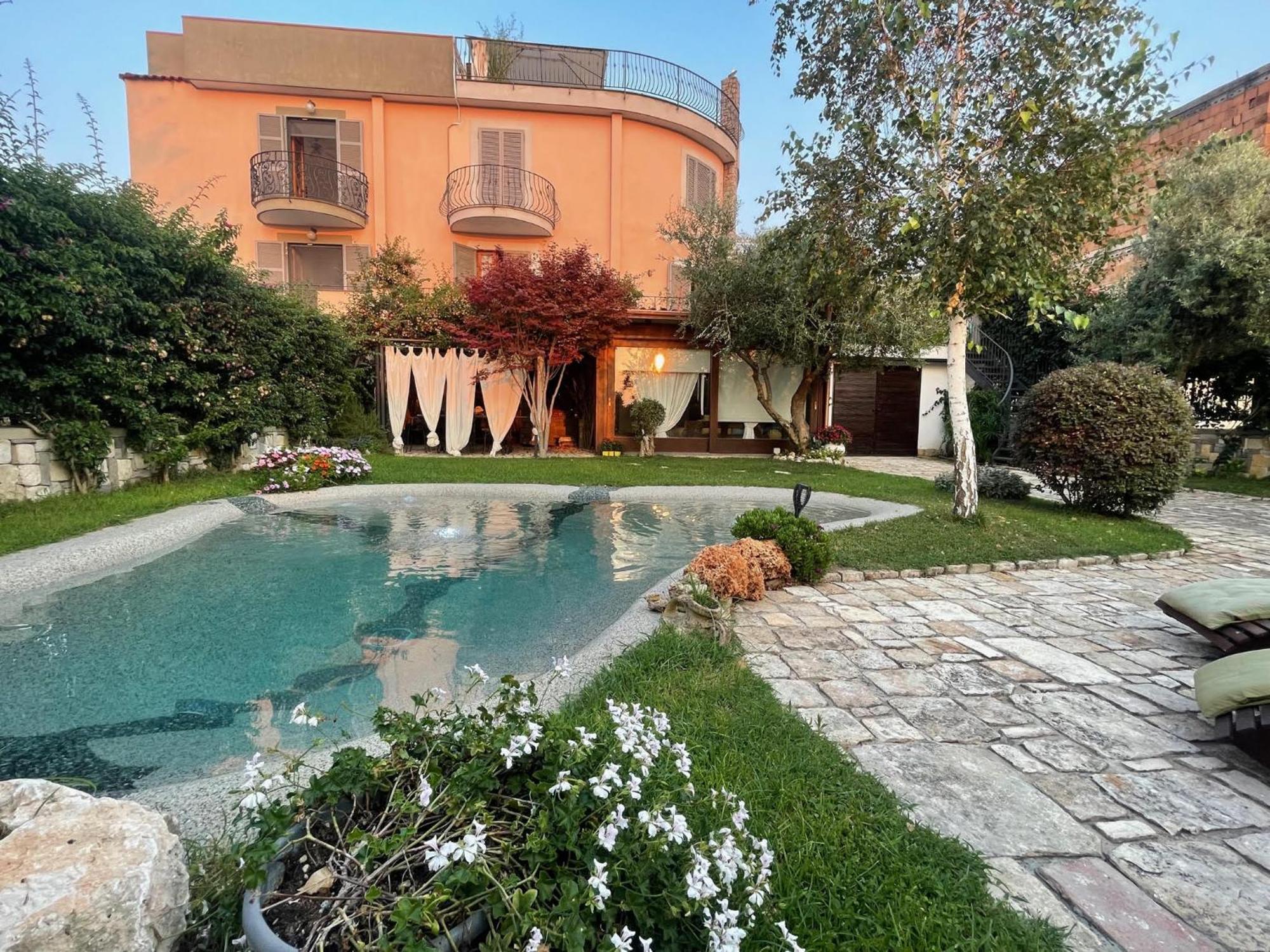 Domus Parva - Villa Con Bio-Piscina, Spa Privata E Appartamenti Panoramici Bacoli Bagian luar foto