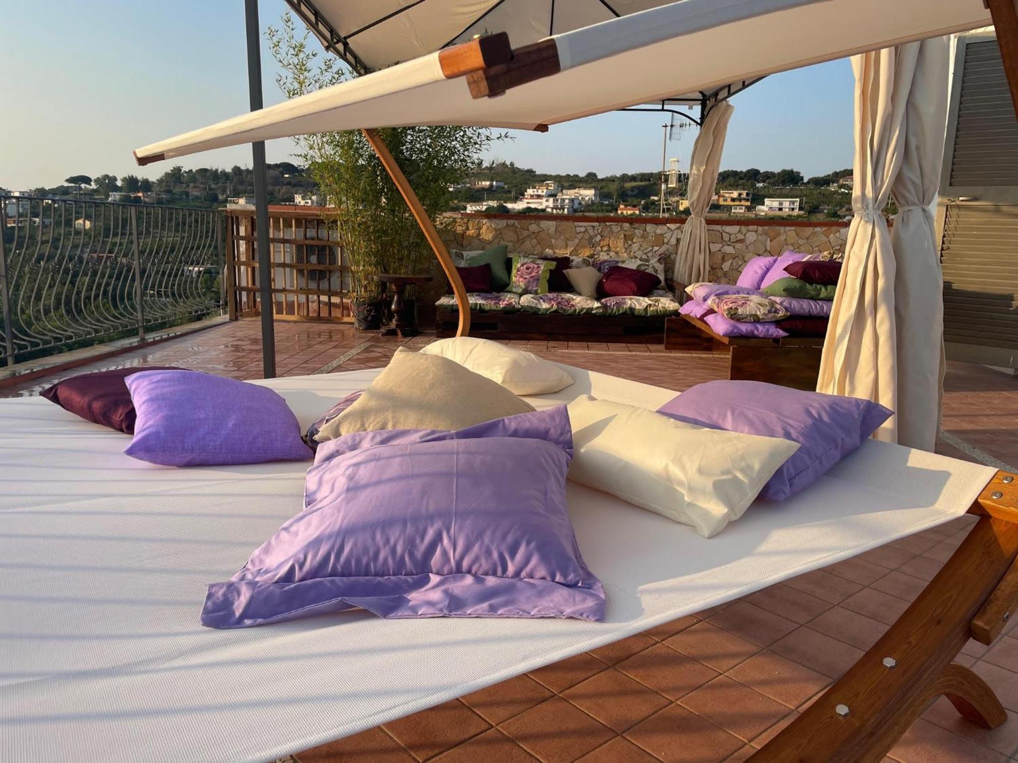 Domus Parva - Villa Con Bio-Piscina, Spa Privata E Appartamenti Panoramici Bacoli Bagian luar foto